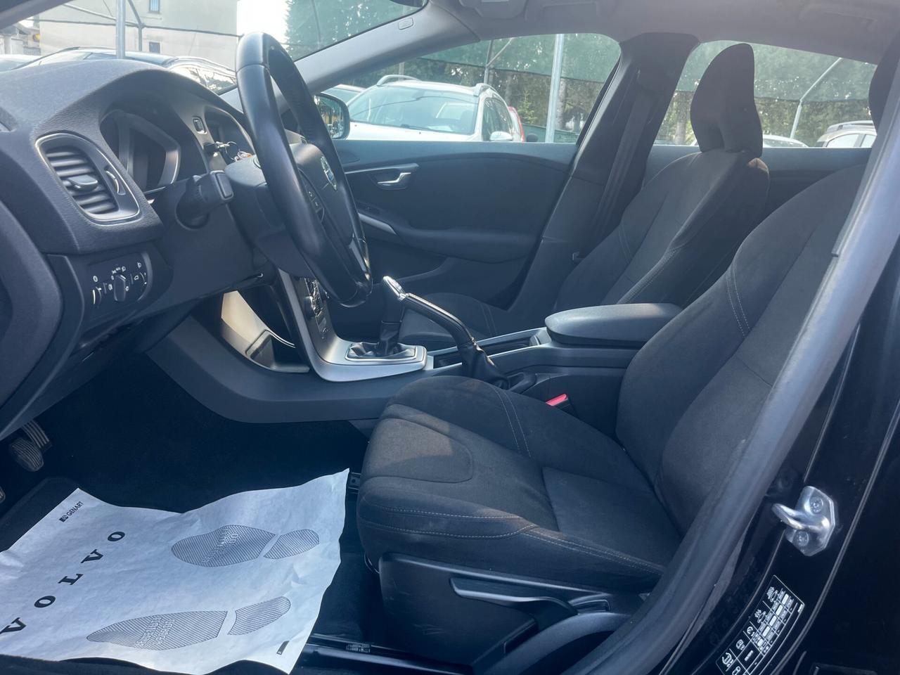 Volvo V40 T2 Style