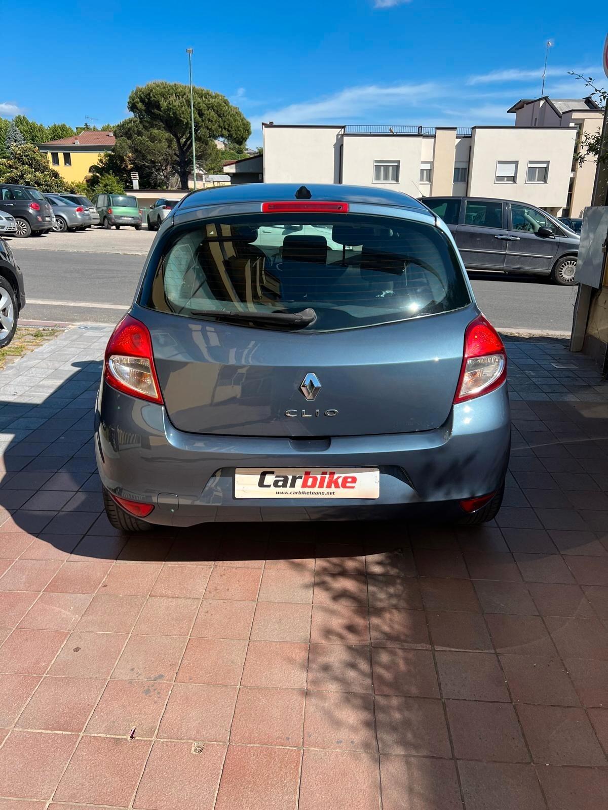 Renault Clio 1.2 16V 5 porte Confort GPL