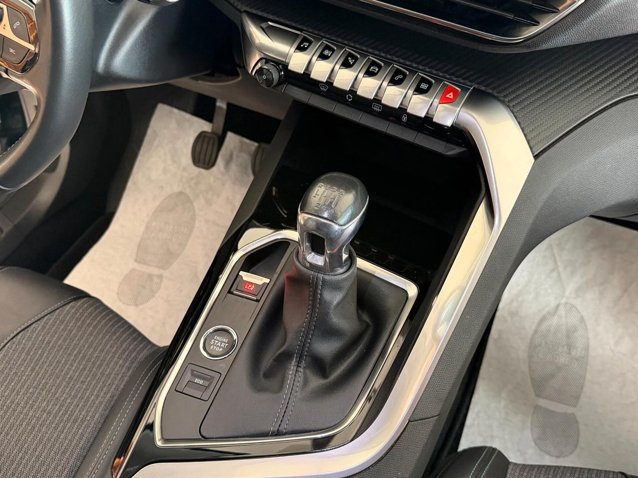 Peugeot 3008 1.5 BLUEHDI 130 cv. ALLURE (Nav)