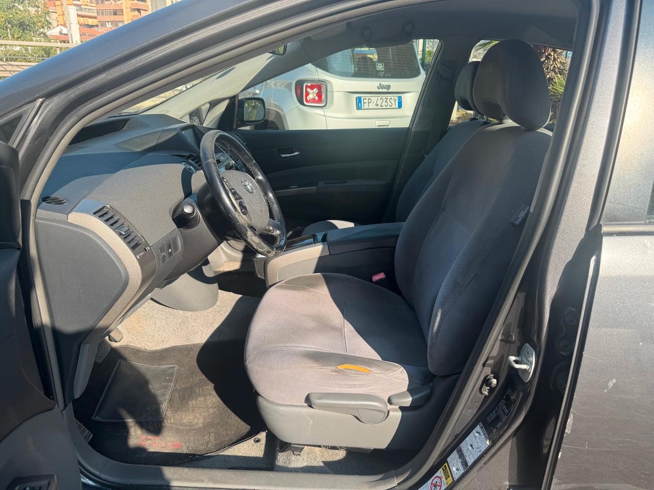 Toyota Prius 1.5i 16V nello stato in cui si trova