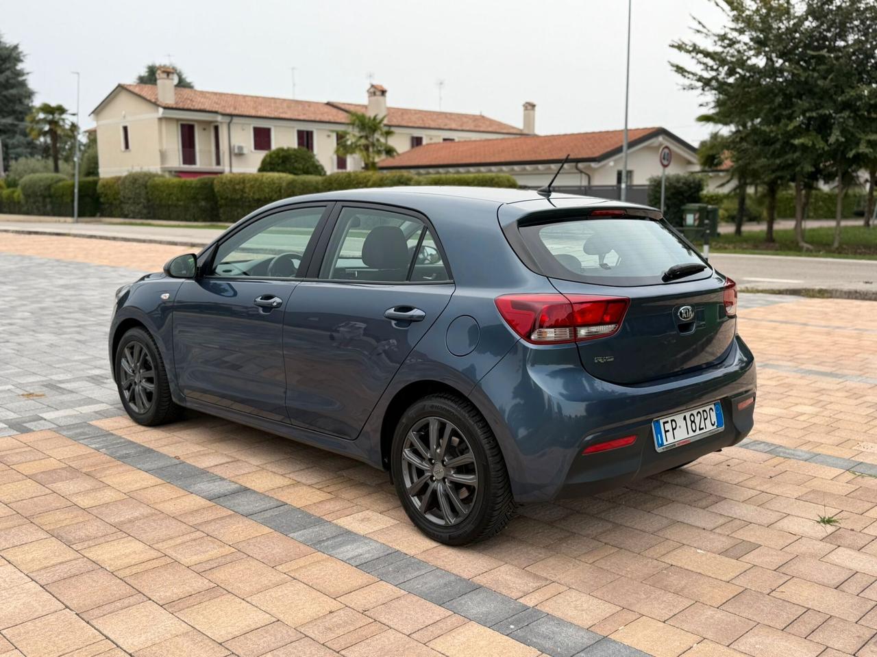Kia Rio 1.2 benzina MPi 5 porte Active e6b