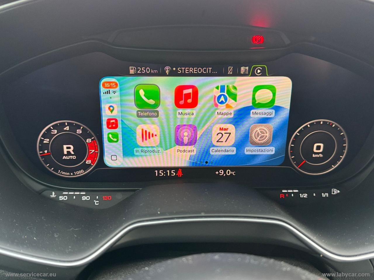 AUDI TT Coupé 40 TFSI S tr COMPETITION