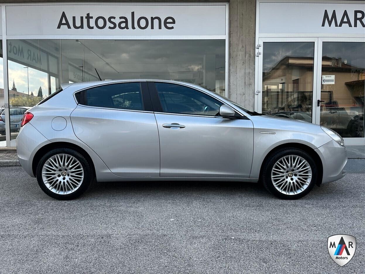 Alfa Romeo Giulietta 2.0 JTDm-2 170 CV Distinctive