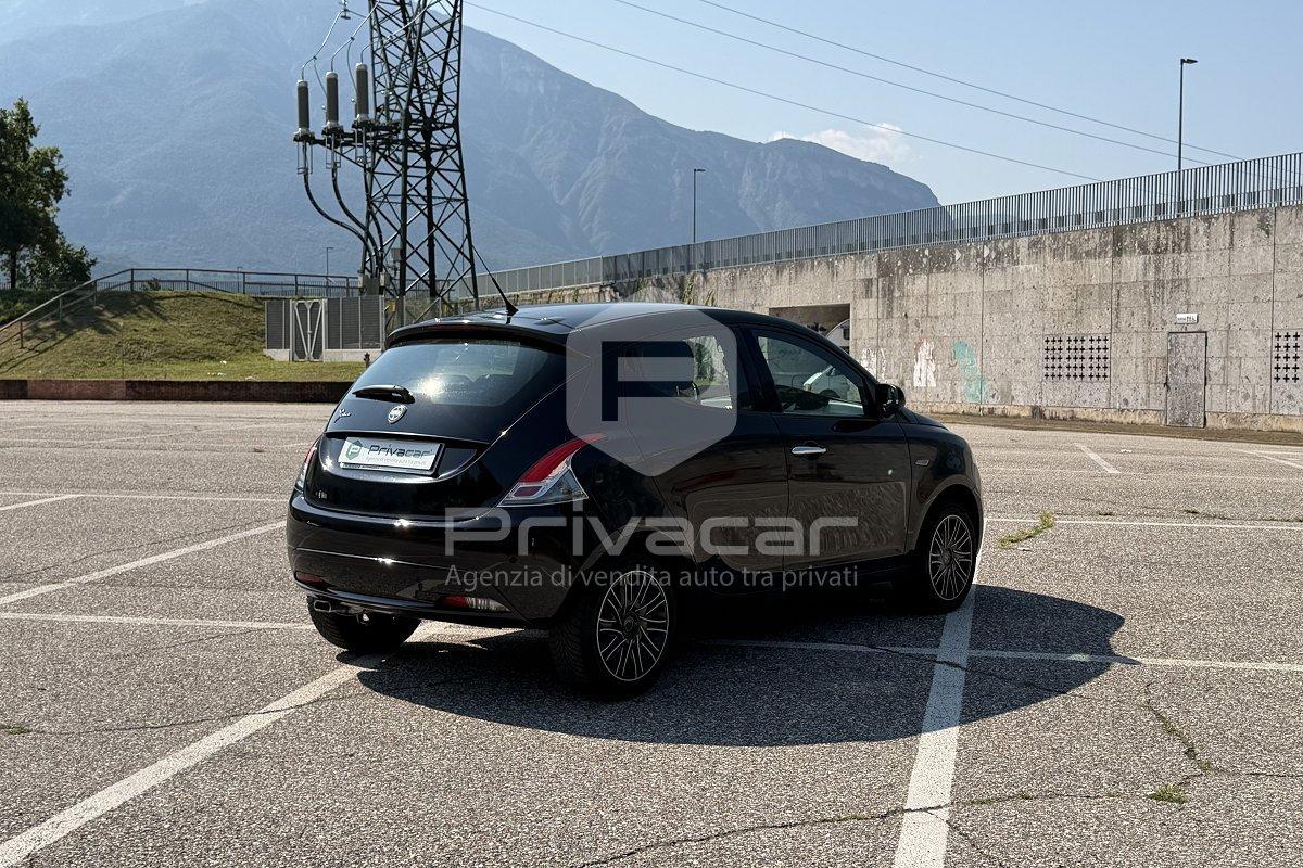 LANCIA Ypsilon 1.2 69 CV 5 porte S&S Gold