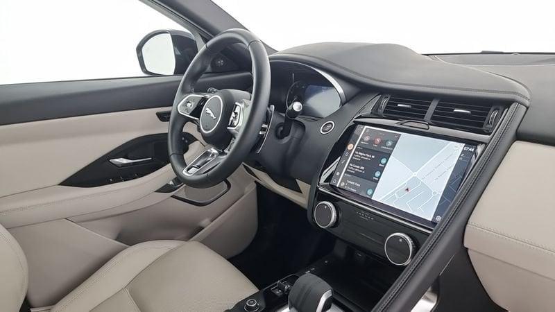 Jaguar E-Pace E-Pace 2.0D I4 163 CV AWD Auto SE N1 Autocarro