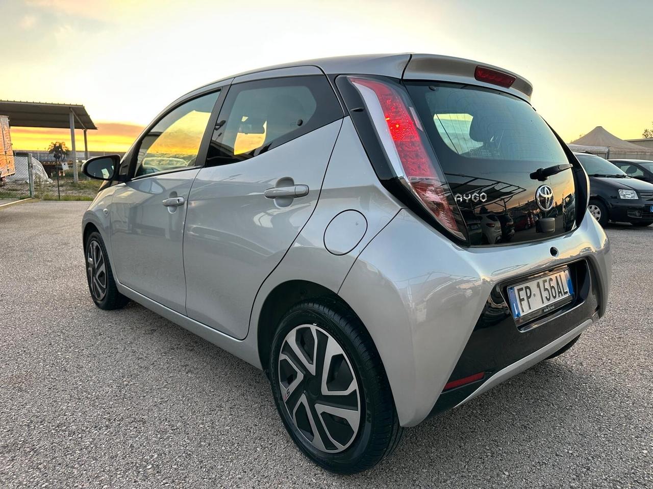 Toyota Aygo 1.0 Benzina Automatica