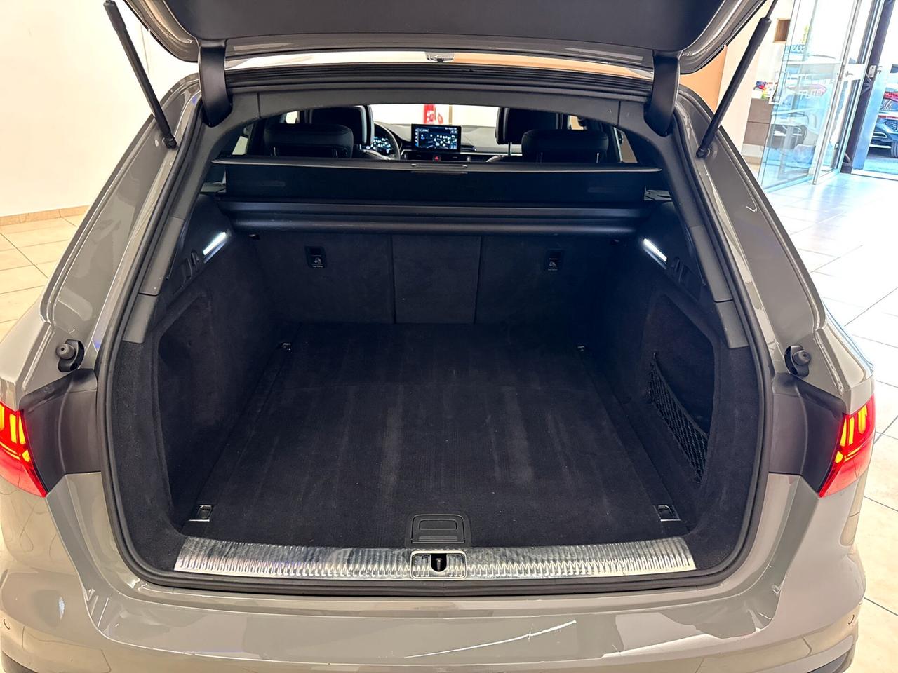 Audi A4 40 TDI quattro S tronic line edition