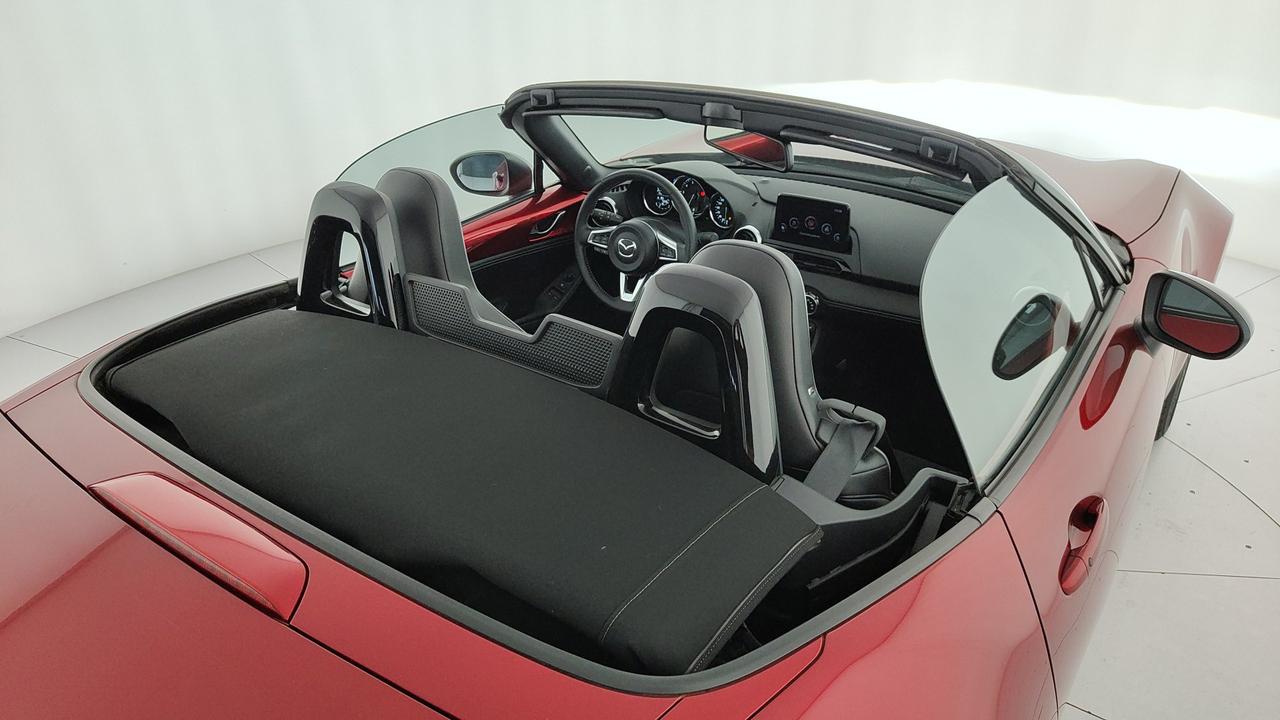 MAZDA MX-5 IV 2015 Soft Top - MX-5 2.0 Homura