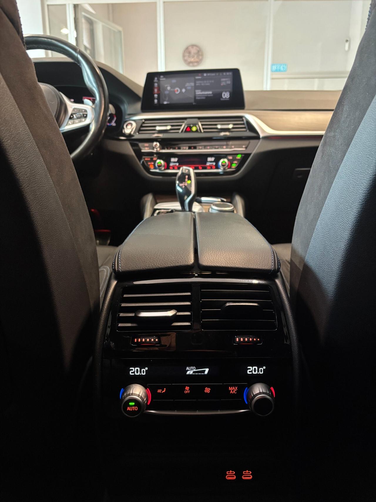 Bmw 530 530d xDrive Touring Msport SERVICE BMW*