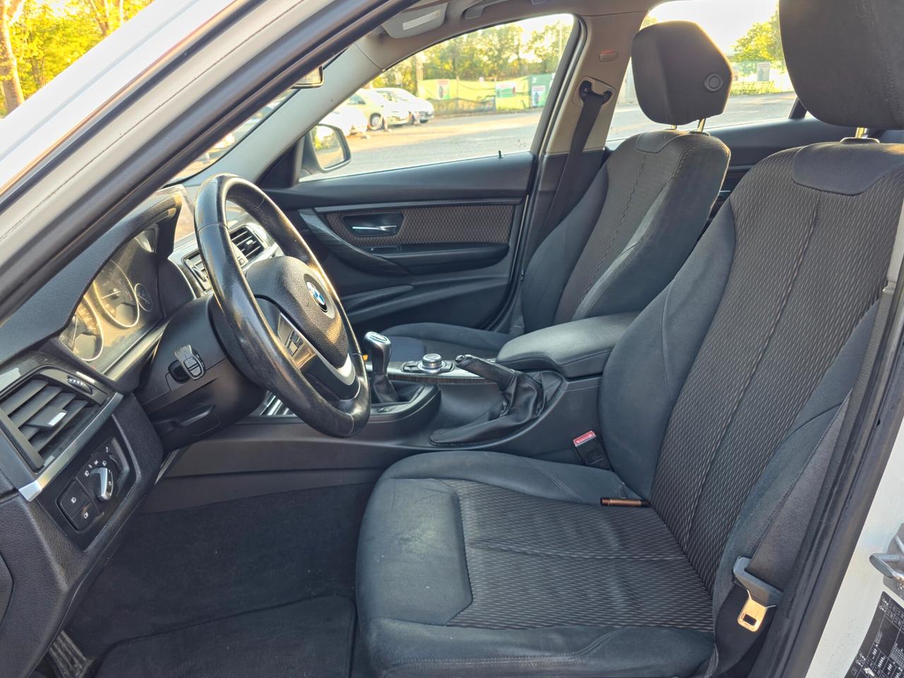 Bmw 320 320i cat Eletta CV-184 2012-E5B Manuale