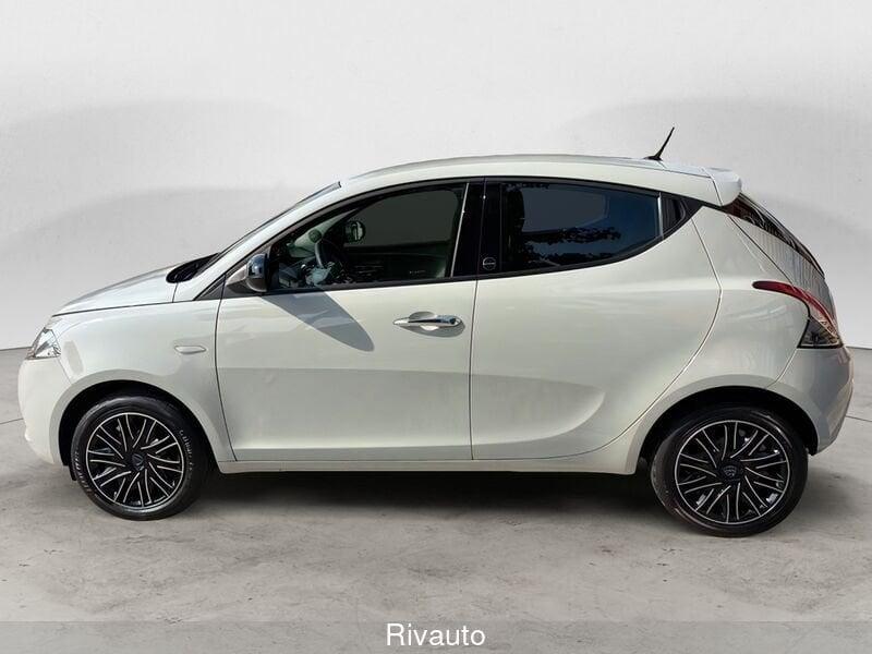 Lancia Ypsilon Ypsilon 1.0 FireFly 5 porte S&S Hybrid Ecochic Gold