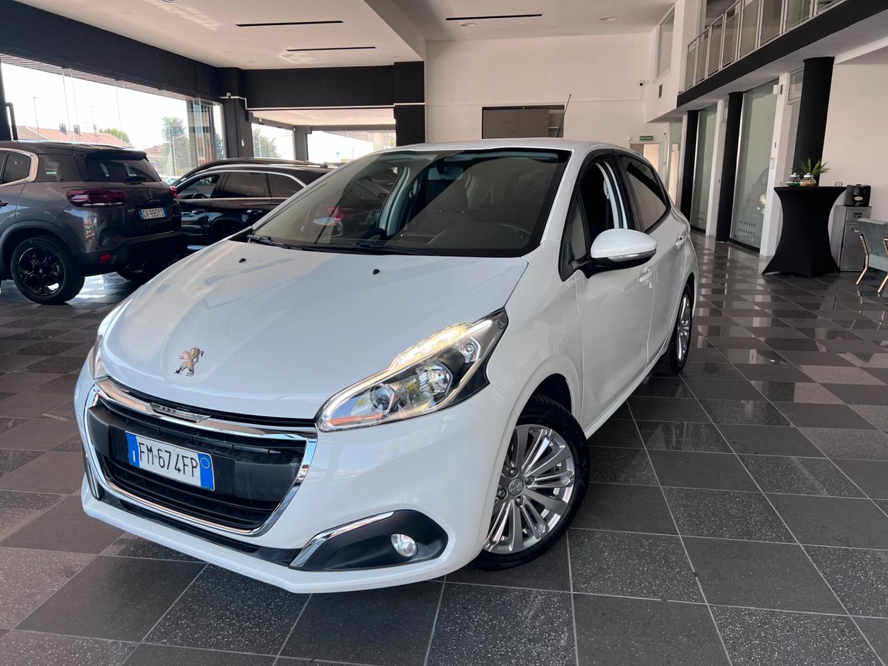 Peugeot 208 PureTech 82 5 porte Access