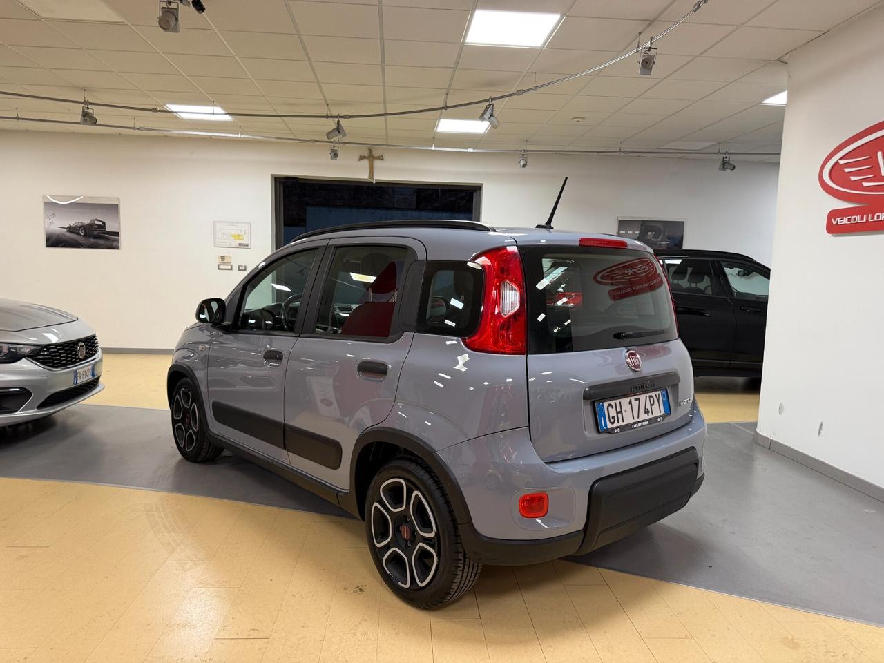 Fiat Panda 1.0 hybrid - IVA ESPOSTA