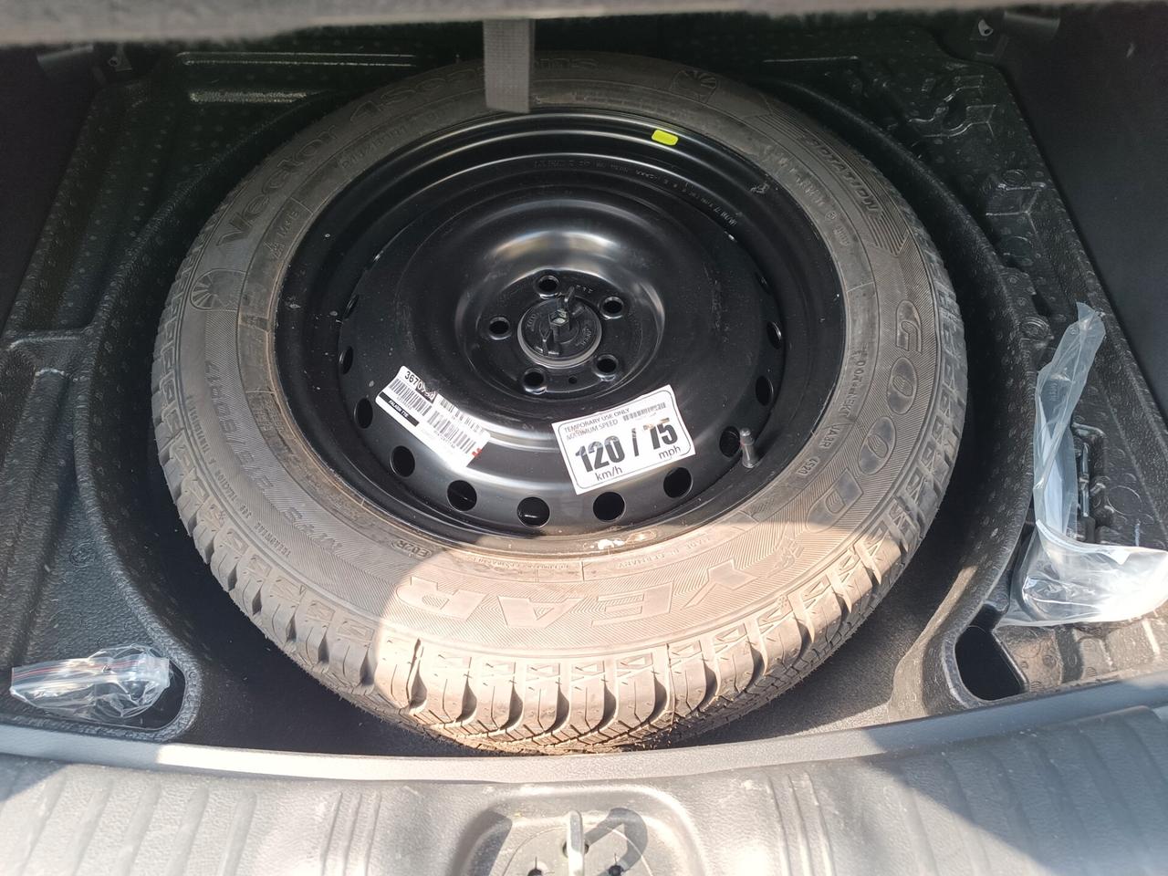 Jeep Compass 1.6 Multijet II 2WD LIMITED 120 CV 37000 kn
