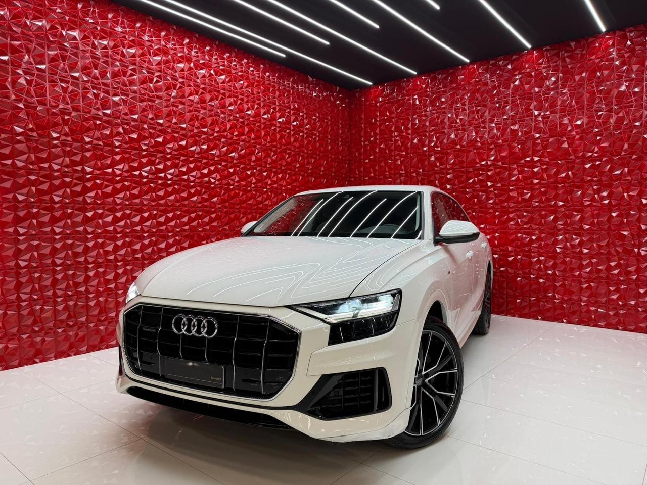 Audi Q8 50 TDI 286 CV quattro tiptronic Sport