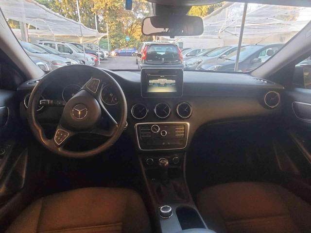 MERCEDES-BENZ A 160 d Business