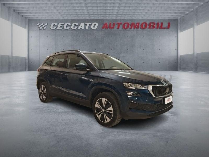 Skoda Karoq 2022 1.0 tsi Executive 110cv
