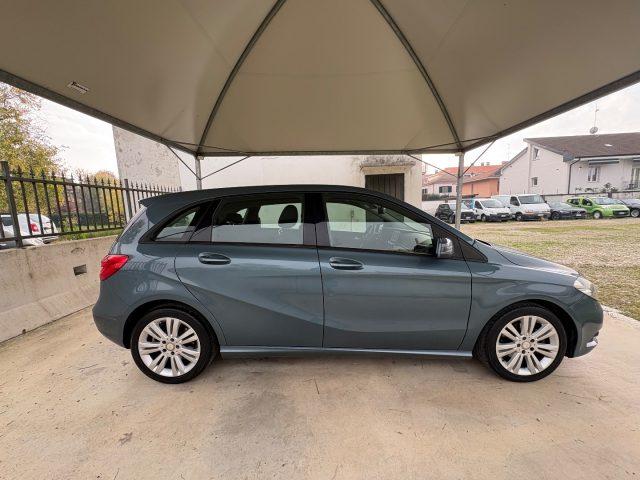MERCEDES-BENZ B 220 4Matic 4X4 AUTOMATICA ERUO 6B BENZINA POCHI KM