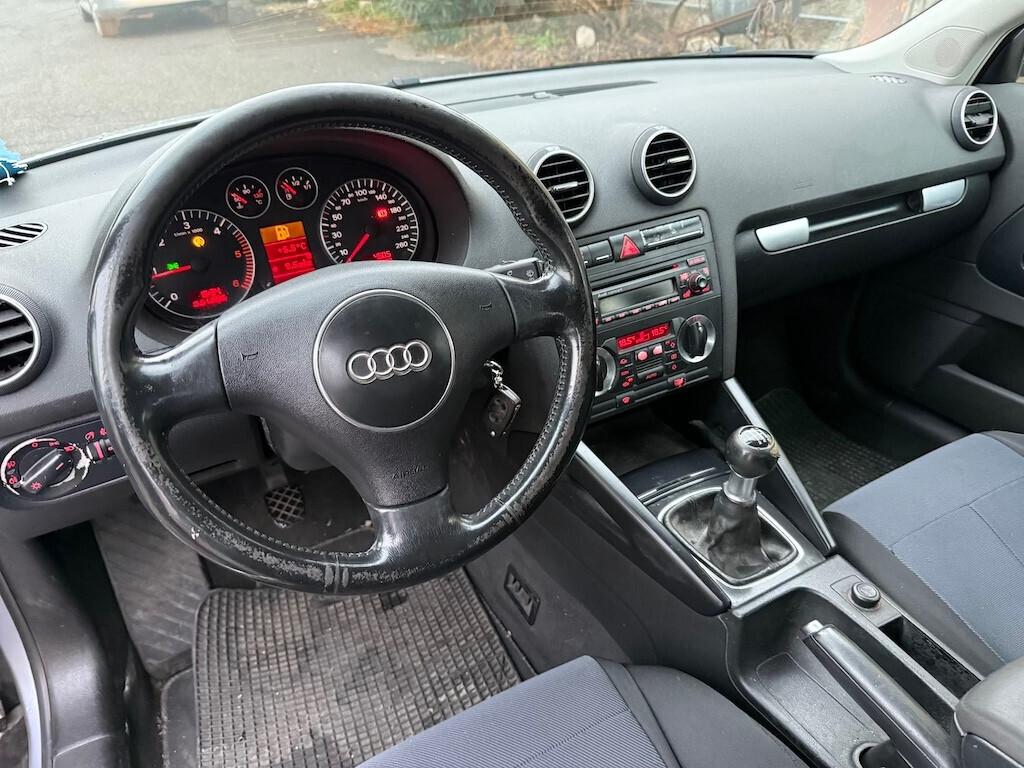 Audi A3 2.0 16V TDI Attraction