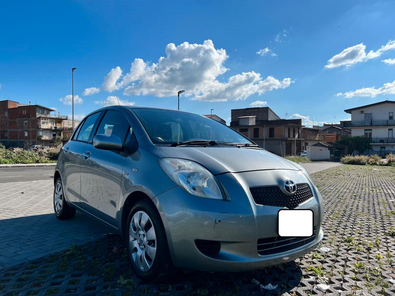 Toyota Yaris 1.4 D O-C-C-A-S-I-O-N-E CHIAMA