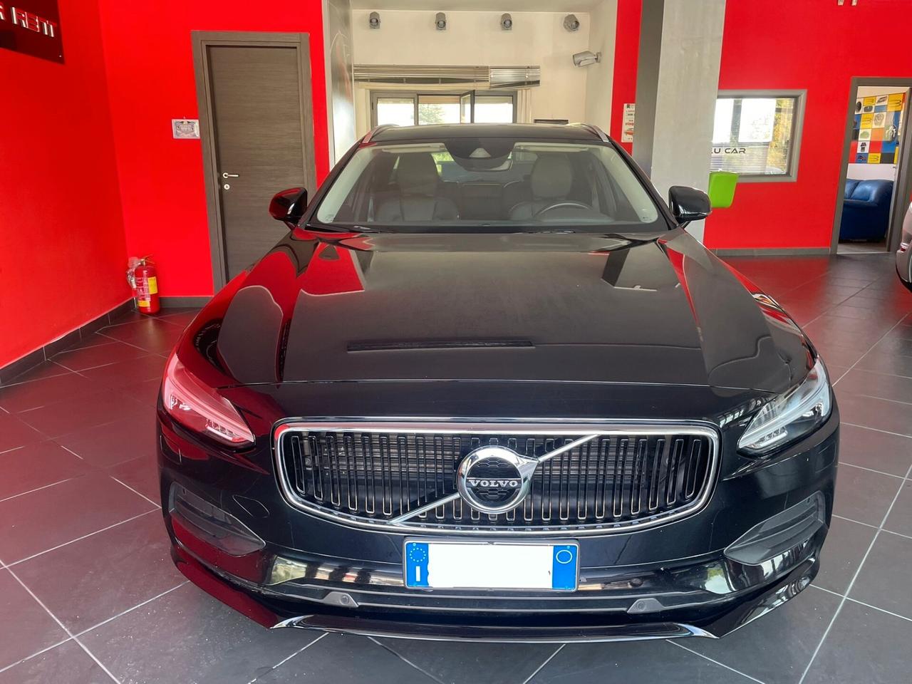 VOLVO V90 2.0d 150cv GEARTRONIC *NAVI-KAMERA-PELLE*