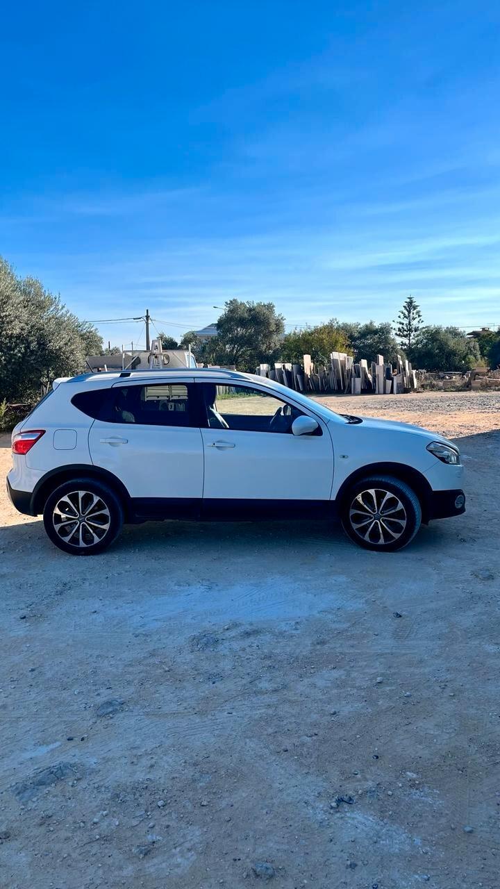 Nissan Qashqai 4x4 1.6 dCi - 2012