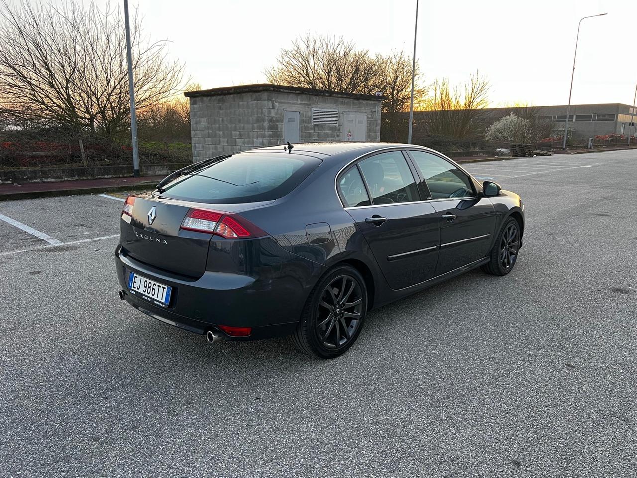 Renault Laguna 2.0 dCi 150CV 4Control