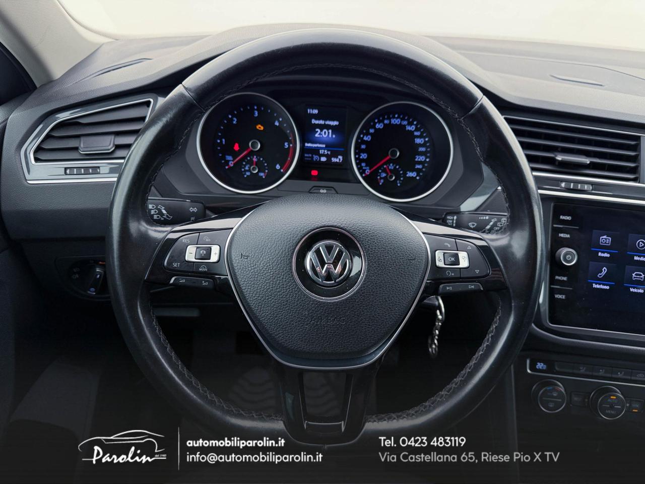 Volkswagen Tiguan 1.6 tdi Sport R-Line LED-CarPlay-19''