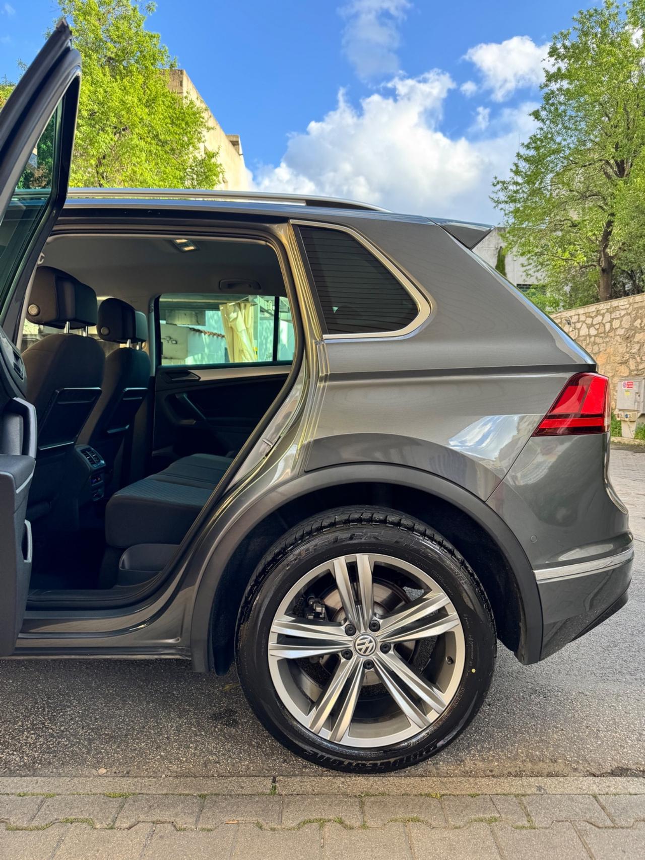 Volkswagen Tiguan 2.0 TDI SCR 4MOTION Advanced BlueMotion Technology