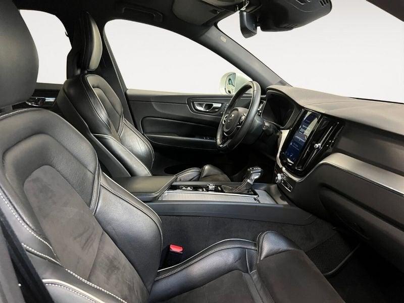 Volvo XC60 (2017-->) D4 AWD Geartronic R-design