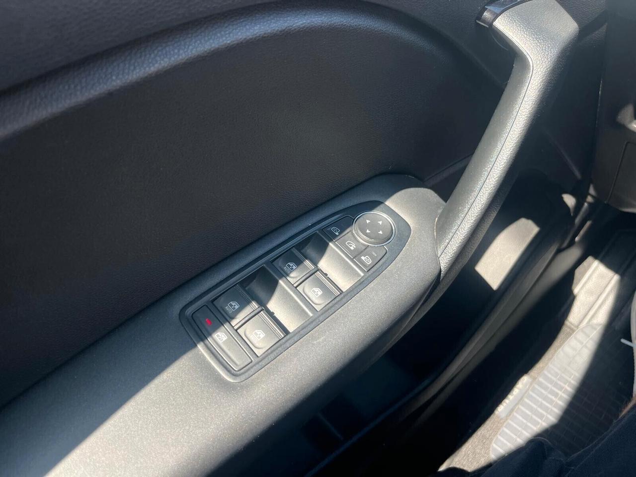 Renault Captur 1.0 GPL 100cv Intens