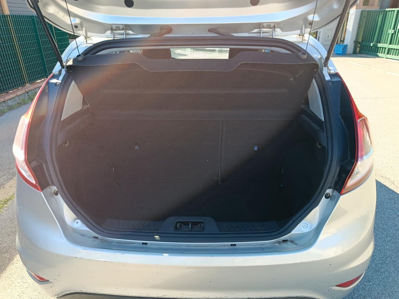 Ford Fiesta 1.5 TDCi 75CV 5 porte Business UNICO PROPRIETARIO