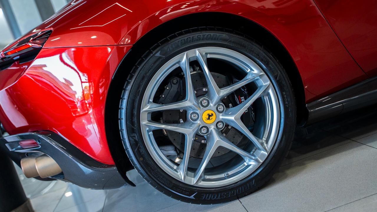 Ferrari Roma 3.9 F1 DCT TOTAL CARBON DISPLAY PASSEGERO SCARICHI IVA ESPOSTA / UNICO PROPRIETARIO S