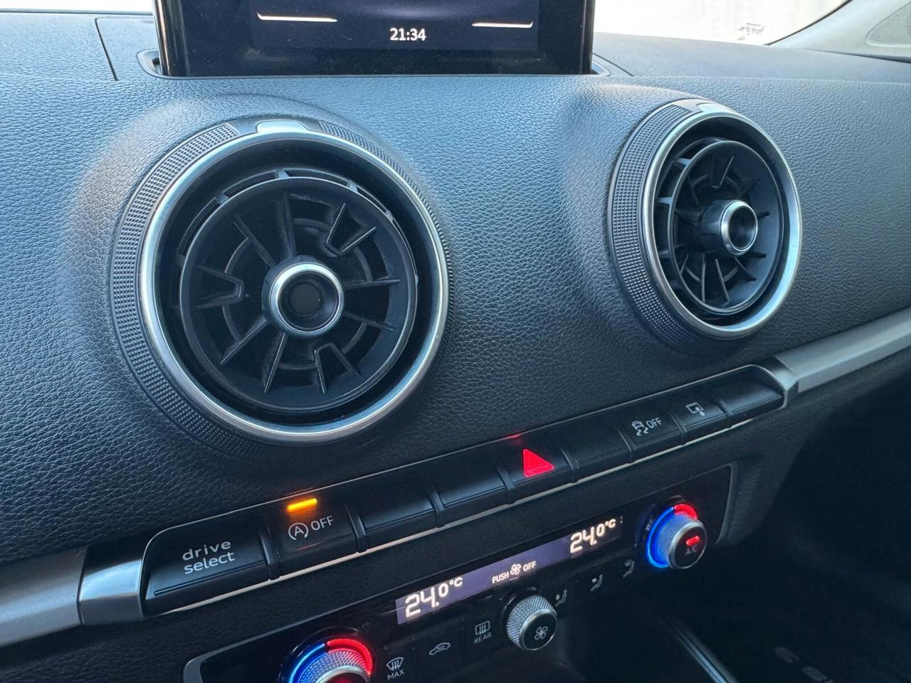 AUDI A3 1.6 TDI 110CV 2015!!!