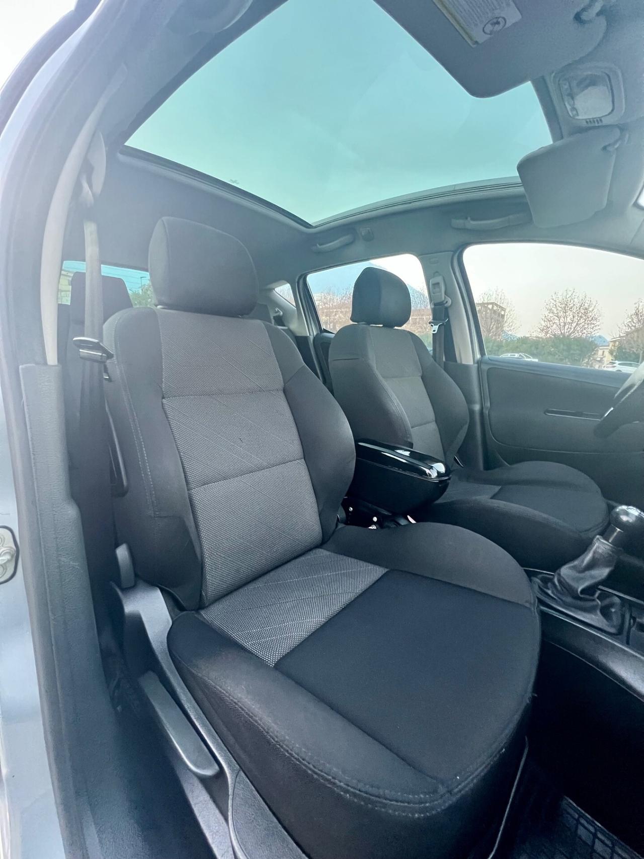 Peugeot 207 1.6 HDi 90CV SW Acc.Permute