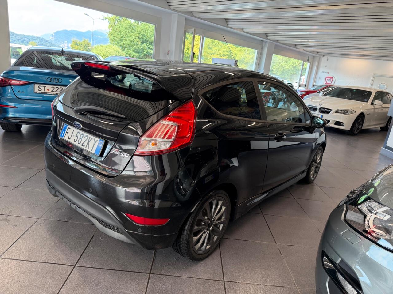Ford Fiesta 1.2 82CV 3 porte Titanium ST line
