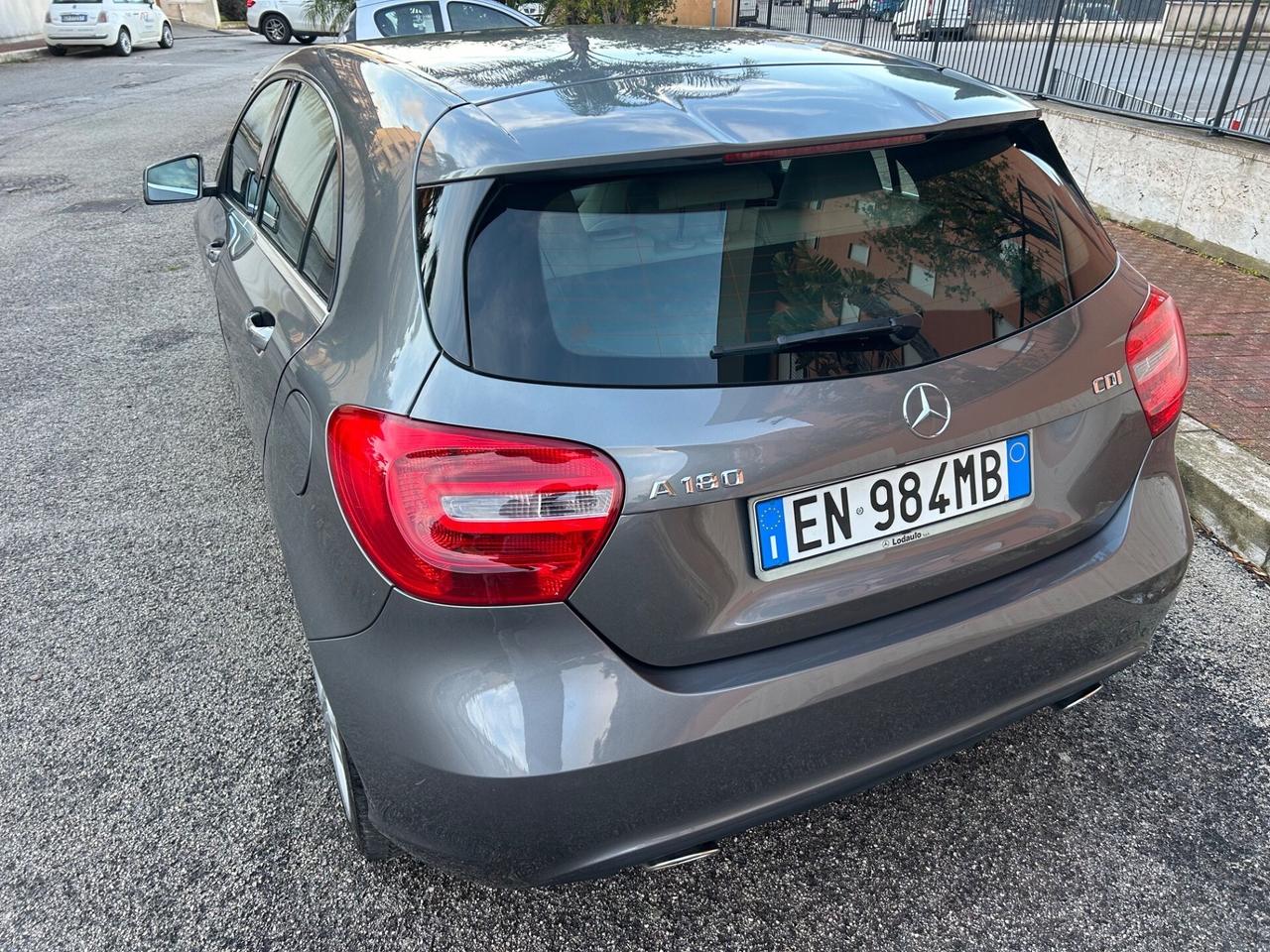 Mercedes-benz A 180 CDI Premium km verificati