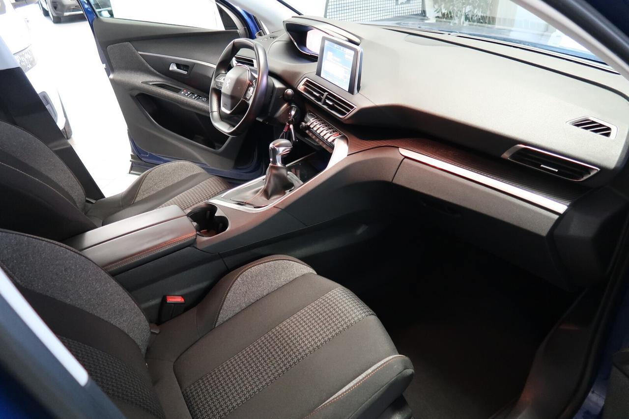 Peugeot 3008 BlueHDi 130 Business