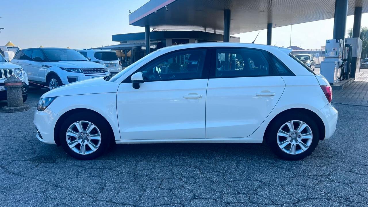 Audi A1 1.6 TDI Attraction