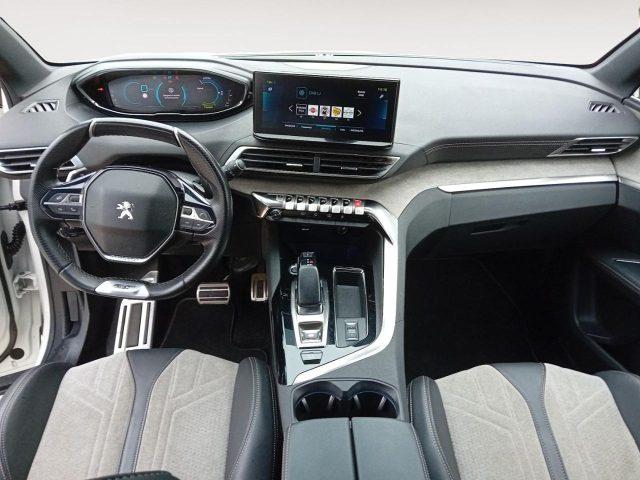 PEUGEOT 3008 Hybrid4 300 e-EAT8 GT