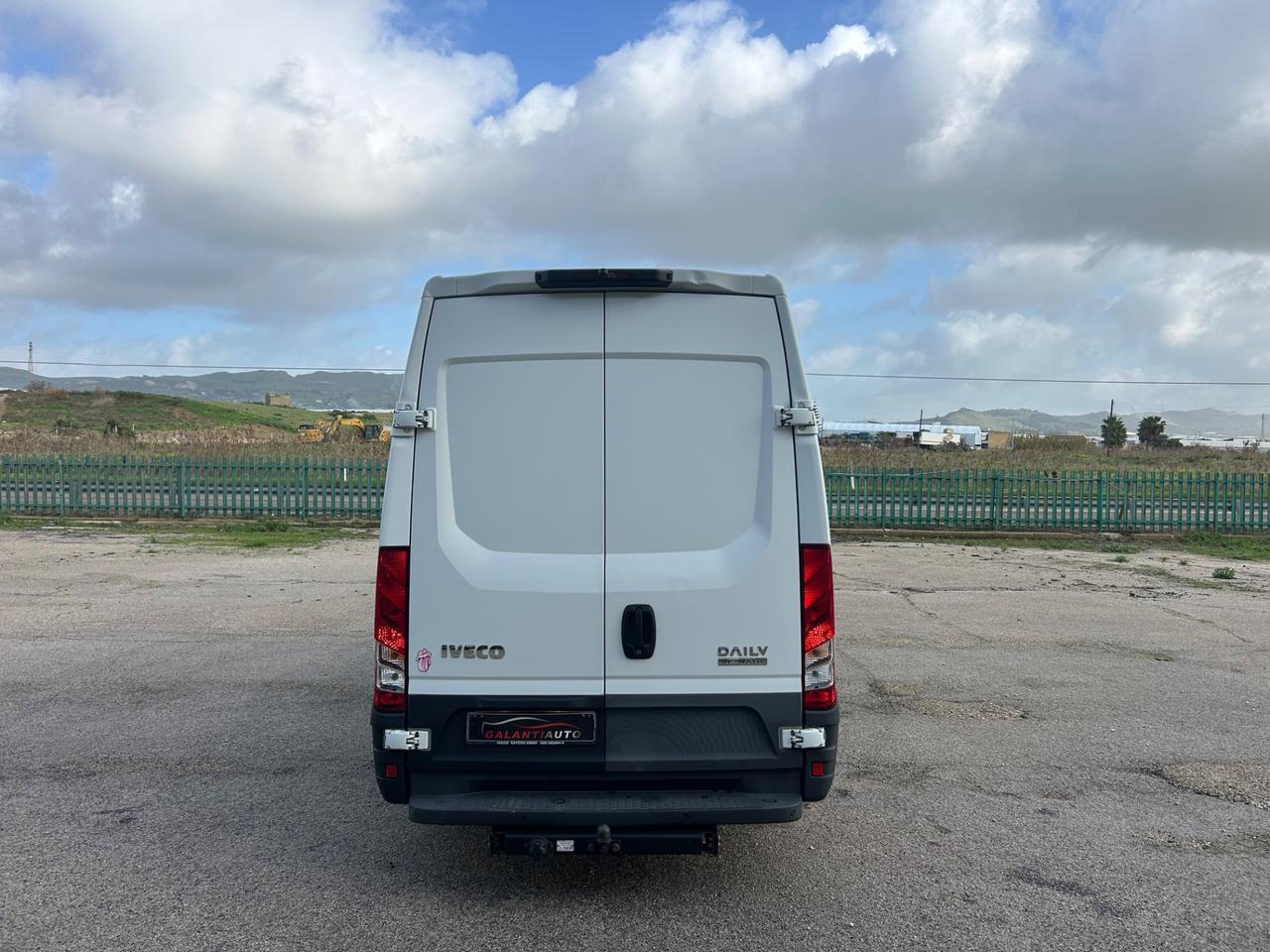 Iveco Daily 35-160 Hi-MATIC