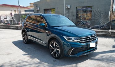 Volkswagen Tiguan 2.0 TDI 150 CV SCR DSG 4MOTION R-Line