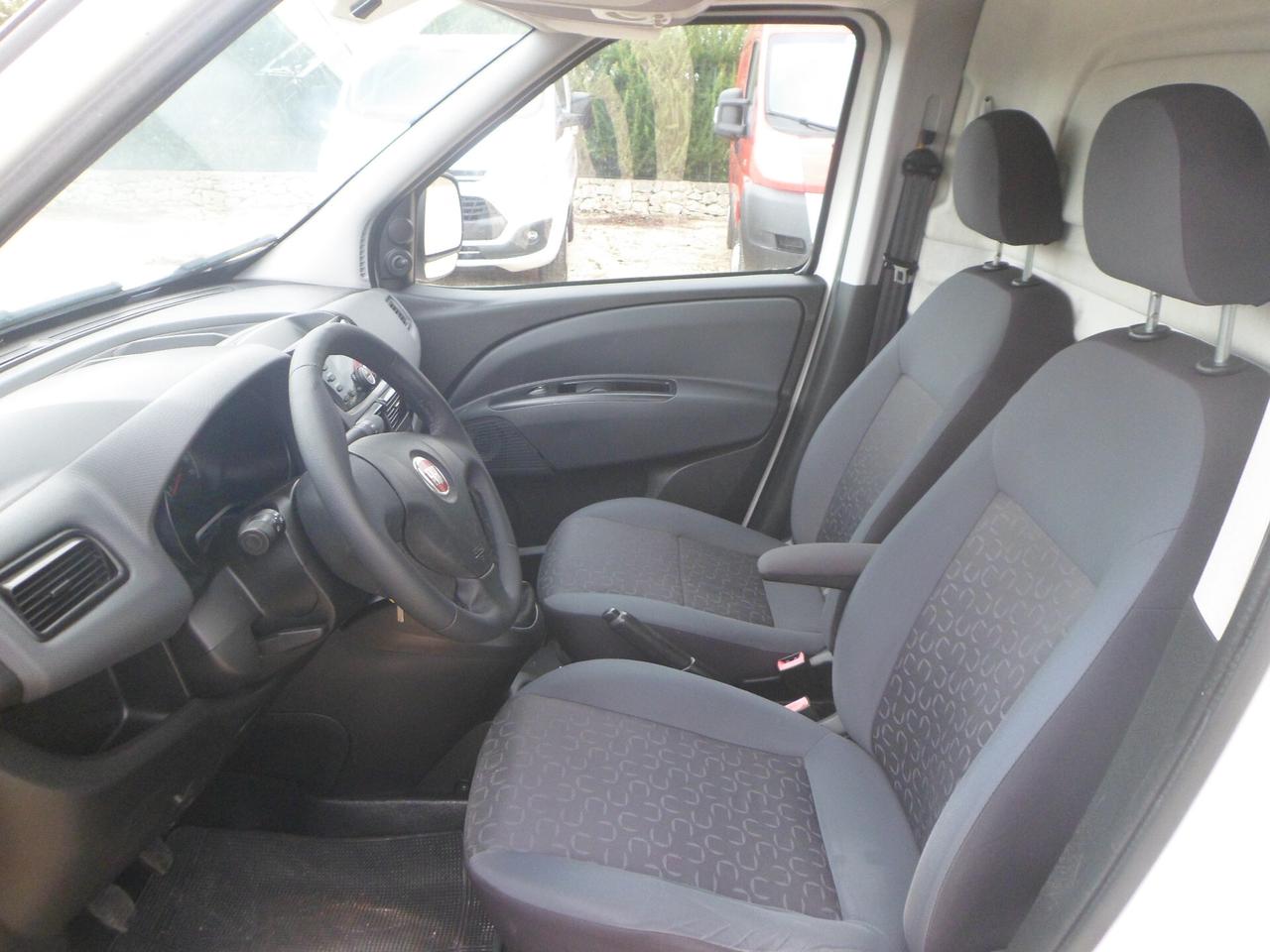 Fiat Doblo furgone frigo coibentato