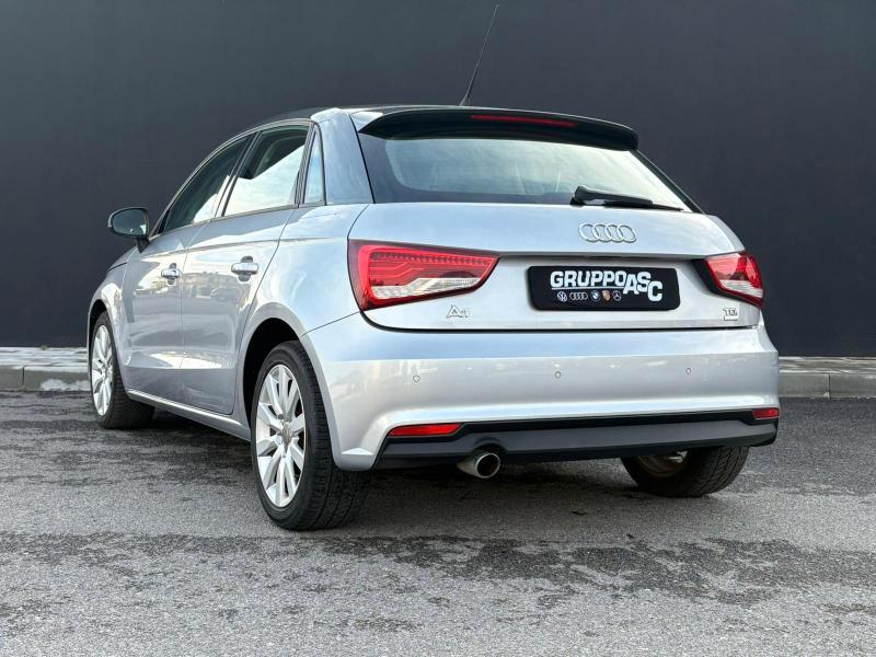 Audi A1 Sportback 1.4 tdi Sport 90 CV s-tronic ADATTA NEOPATENTATI