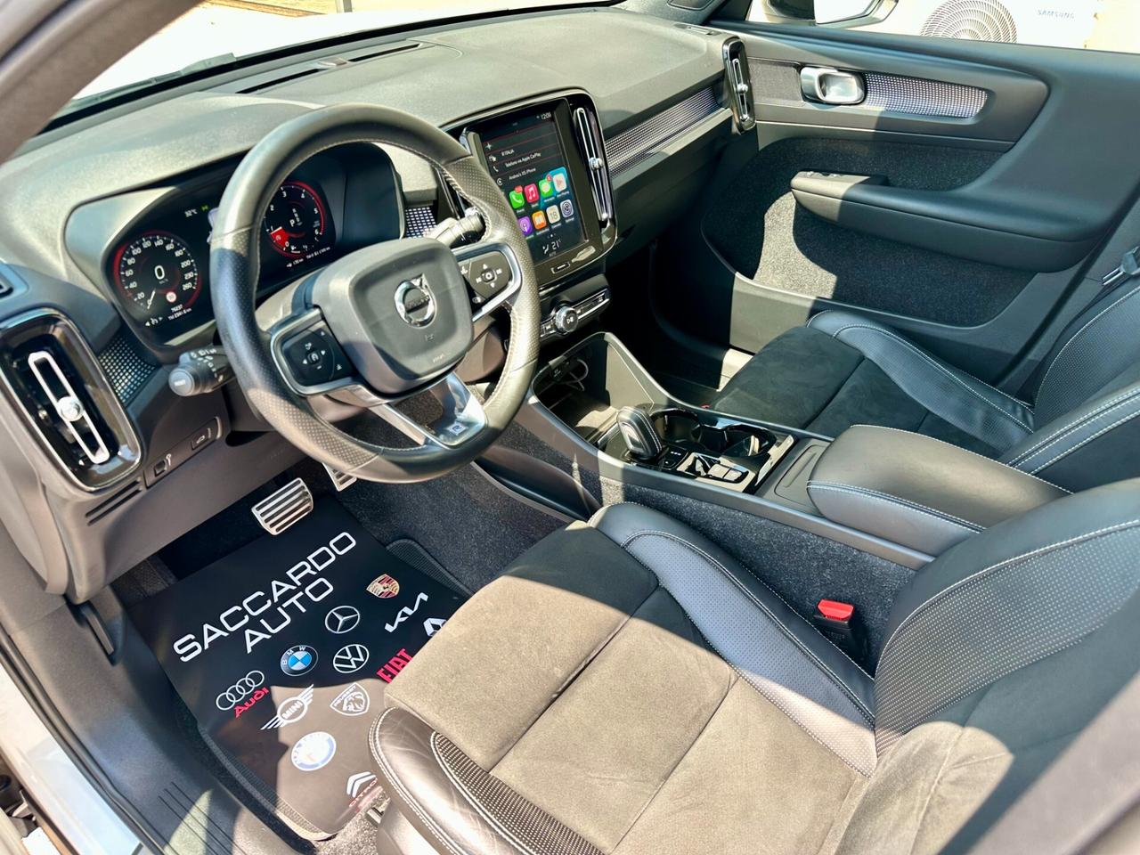 Volvo XC40 2.0 D4 R-Design 190cv AWD | PREZZO PROMO