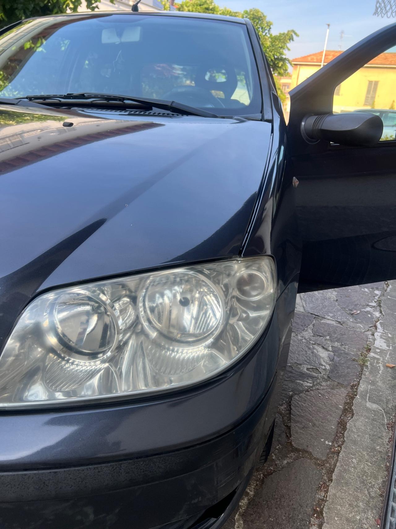 Fiat Punto 1.2i cat 5 porte ELX