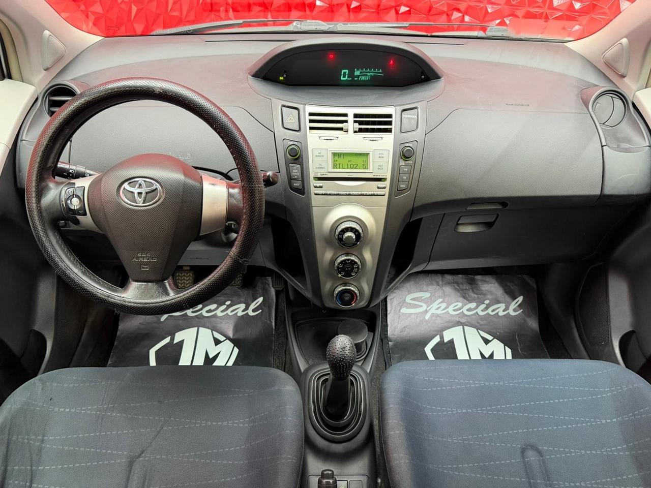 Toyota Yaris 1.0 5 porte Sol OK NEOPATENTATI