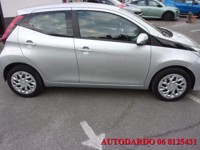 TOYOTA Aygo 1.0 VVT-i 69 CV 5 porte x-business MMT