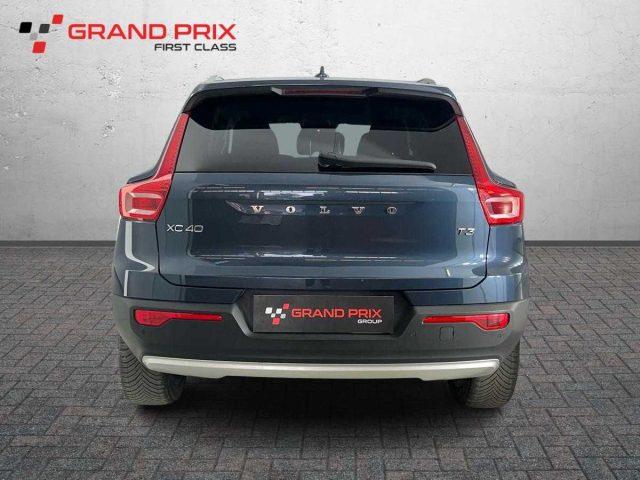 VOLVO XC40 T3 Geartronic Momentum