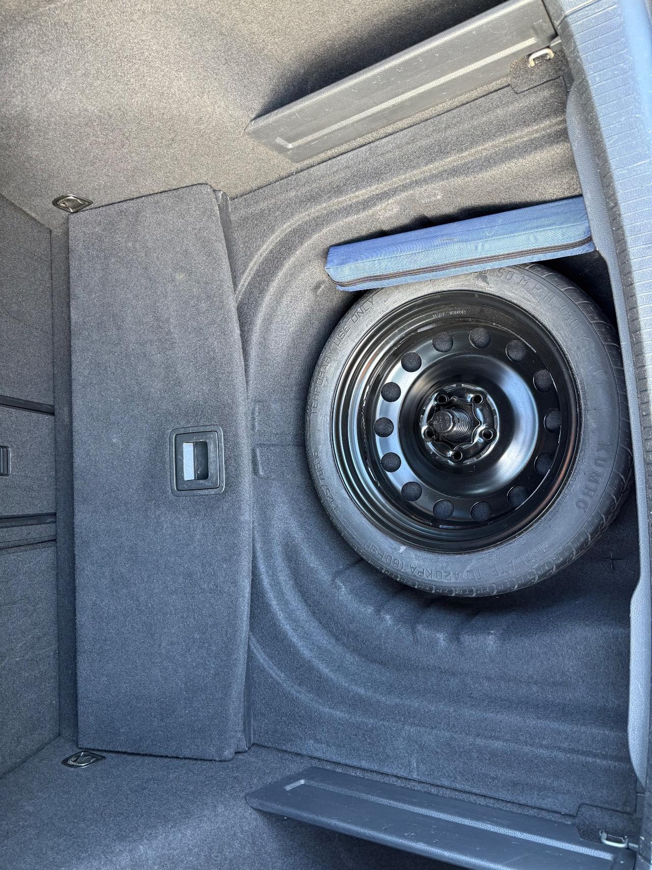 Volkswagen Golf Variant 1.6 TDI 105 CV Highline -UNICOP-